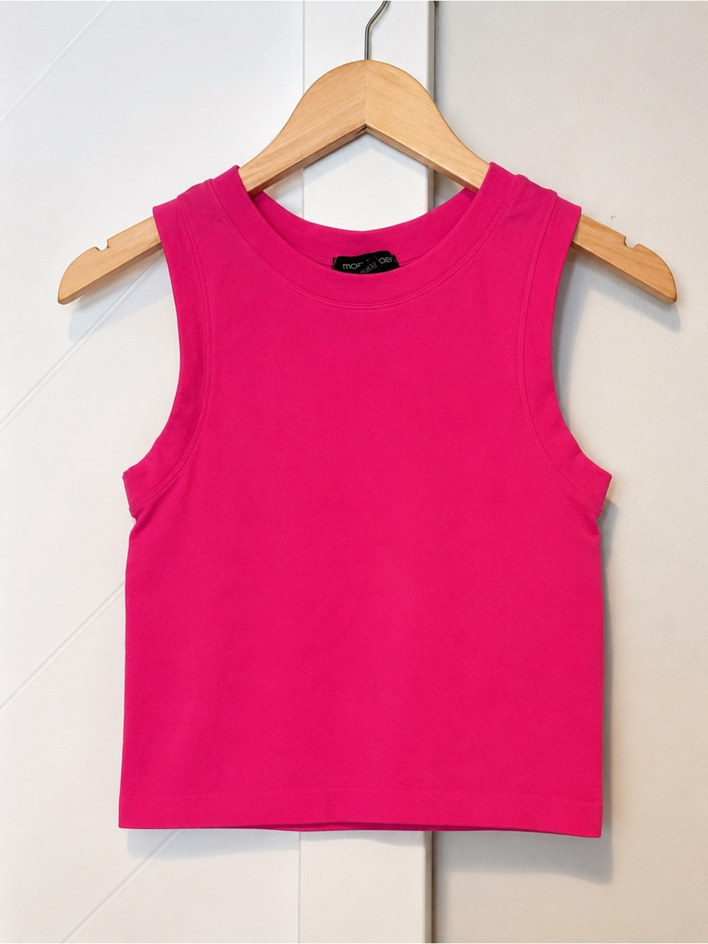 MOA MOA Fuchsia Sleeveless Stretch Tank Top One Size Nylon Spandex Basic